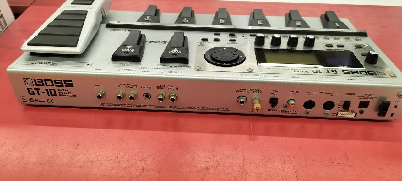 BOSS GT-10 Guitar Effects Processor Multi-Effects Floor Pedal (Unit)From Japan