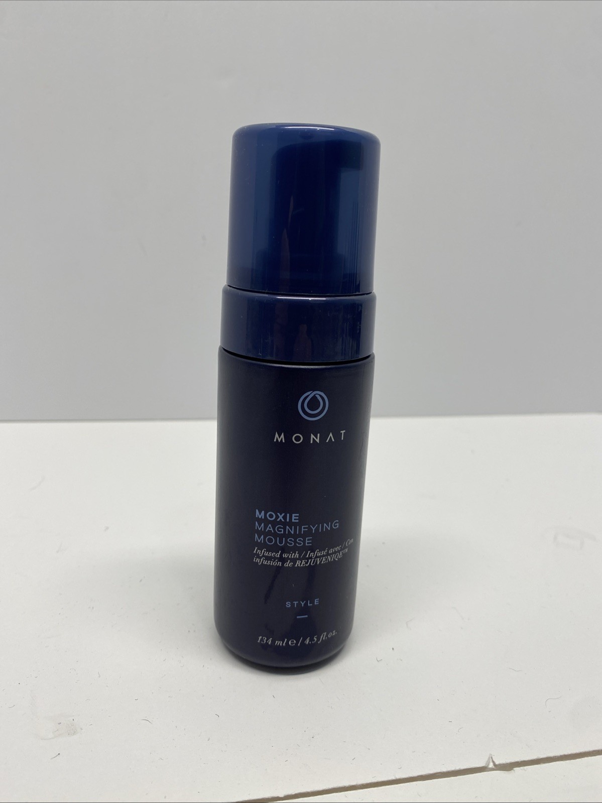 Monat Moxie Magnifying Hair Mousse Infused With Rejuveniqe Style 4.5 oz New