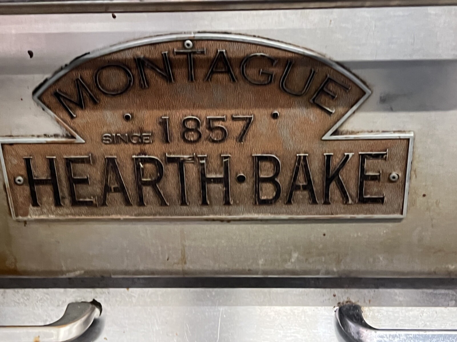Montague Model 25P-2 Double Stack Pizza Oven
