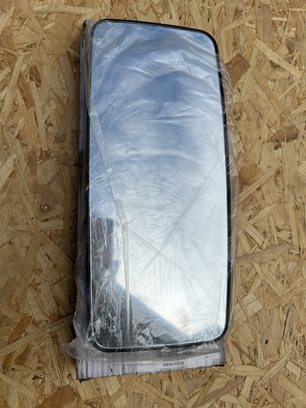 FOR MERCEDES ACTROS ECONIC HEATED MAIN MIRROR GLASS RH LH 0018112033 0028110433
