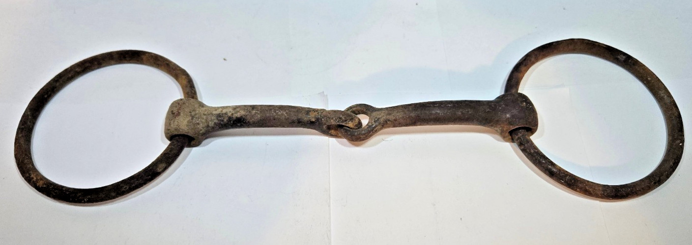 Vintage Iron Snaffle Bit, Jointed Loose-ring, 6 1/2", Ring=2 3/4"