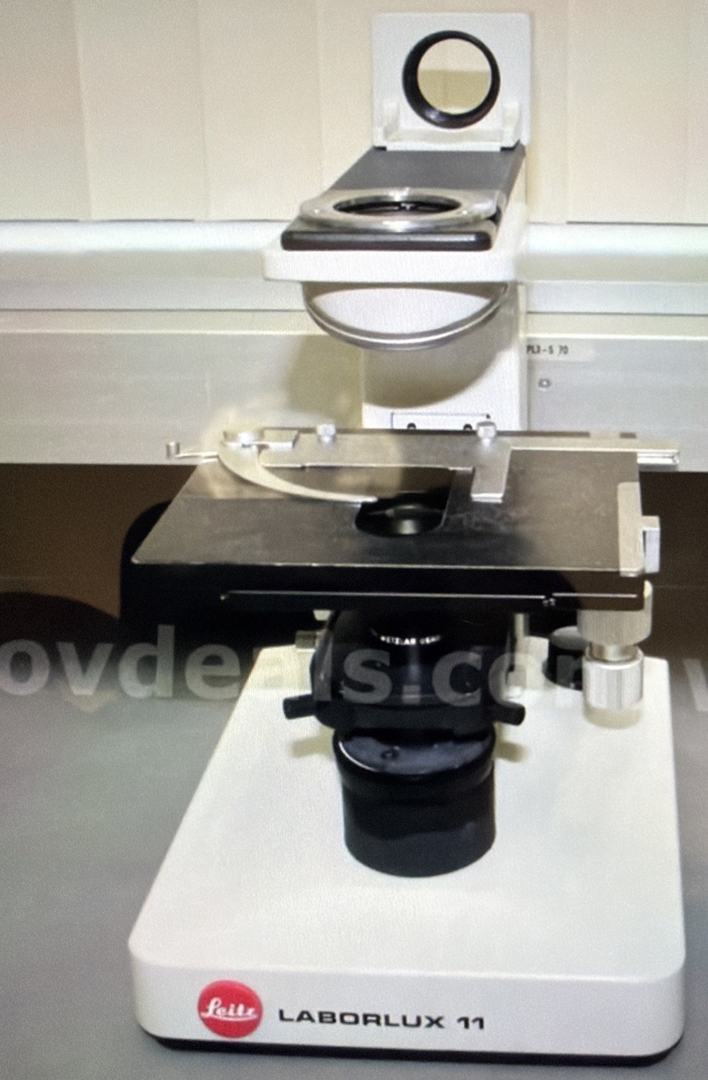 Leitz Laborlux 11 Inspection Binocular Microscope Laboratory Base Compound Micro