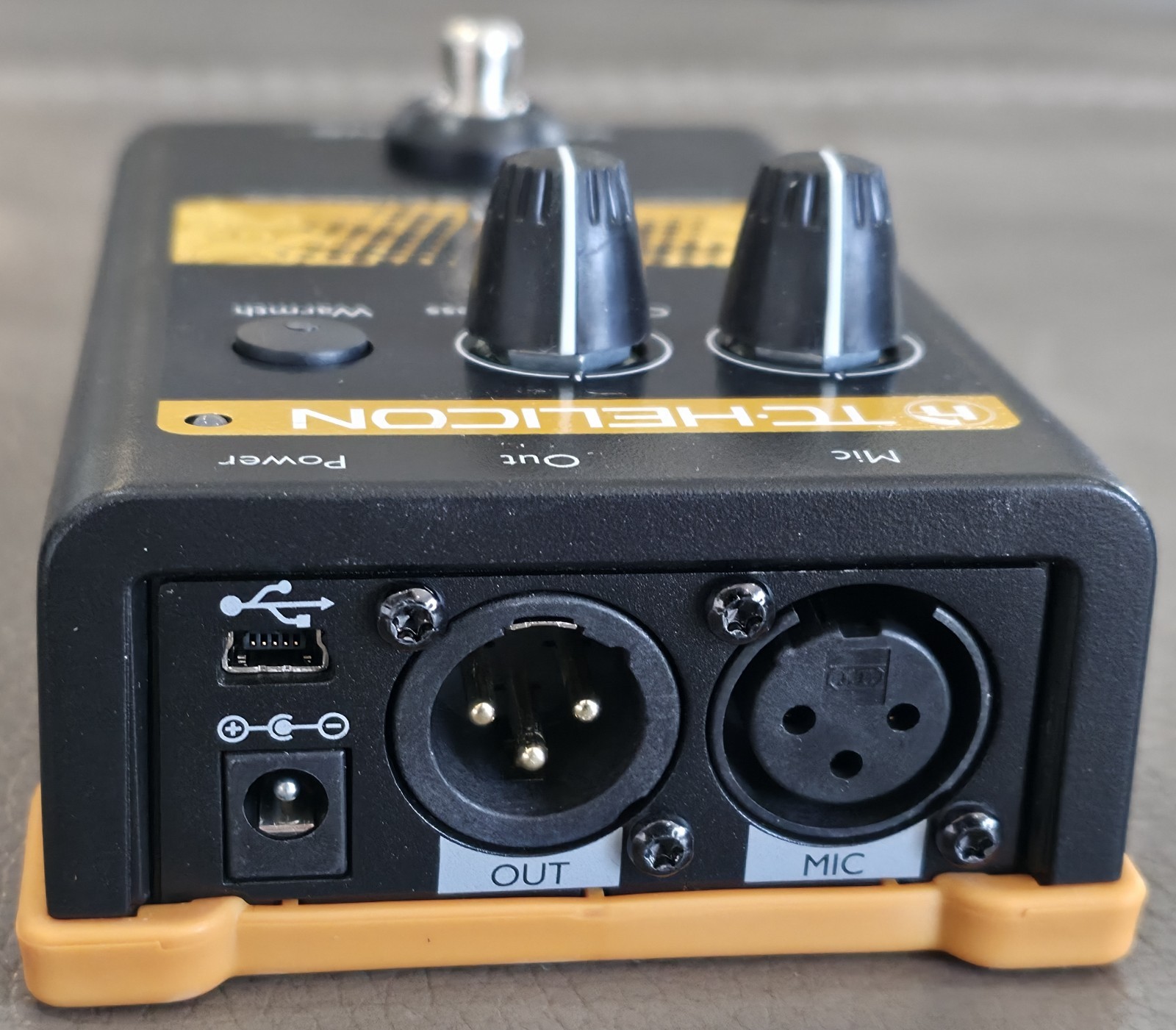 TC Helicon VoiceTone T1