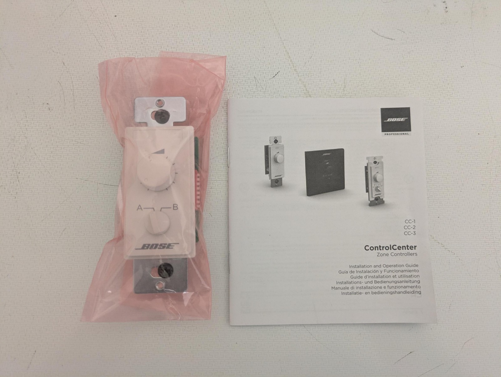 Bose Professional ControlCenter CC-2 Zone Controller - White new open box