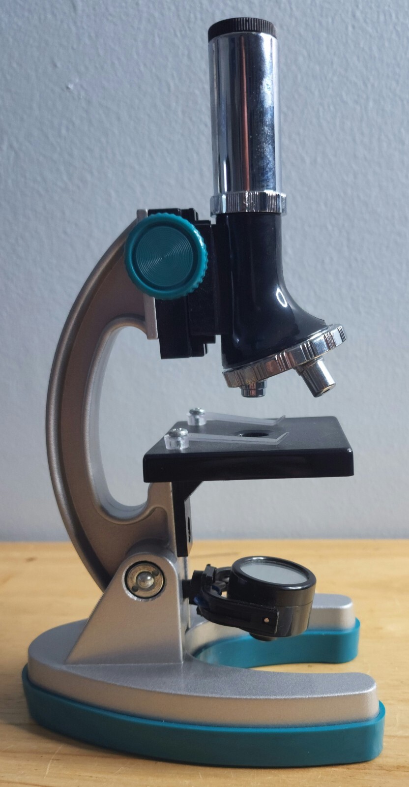 GeoSafari MicroPro Microscope