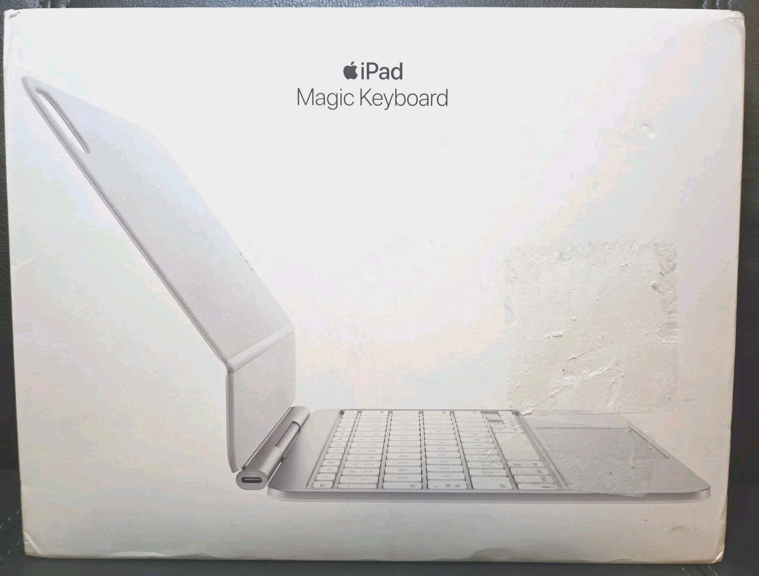 Apple iPad Magic Keyboard Case for iPad Pro 11-inch (M4) A2975 Slight Use LikeNw