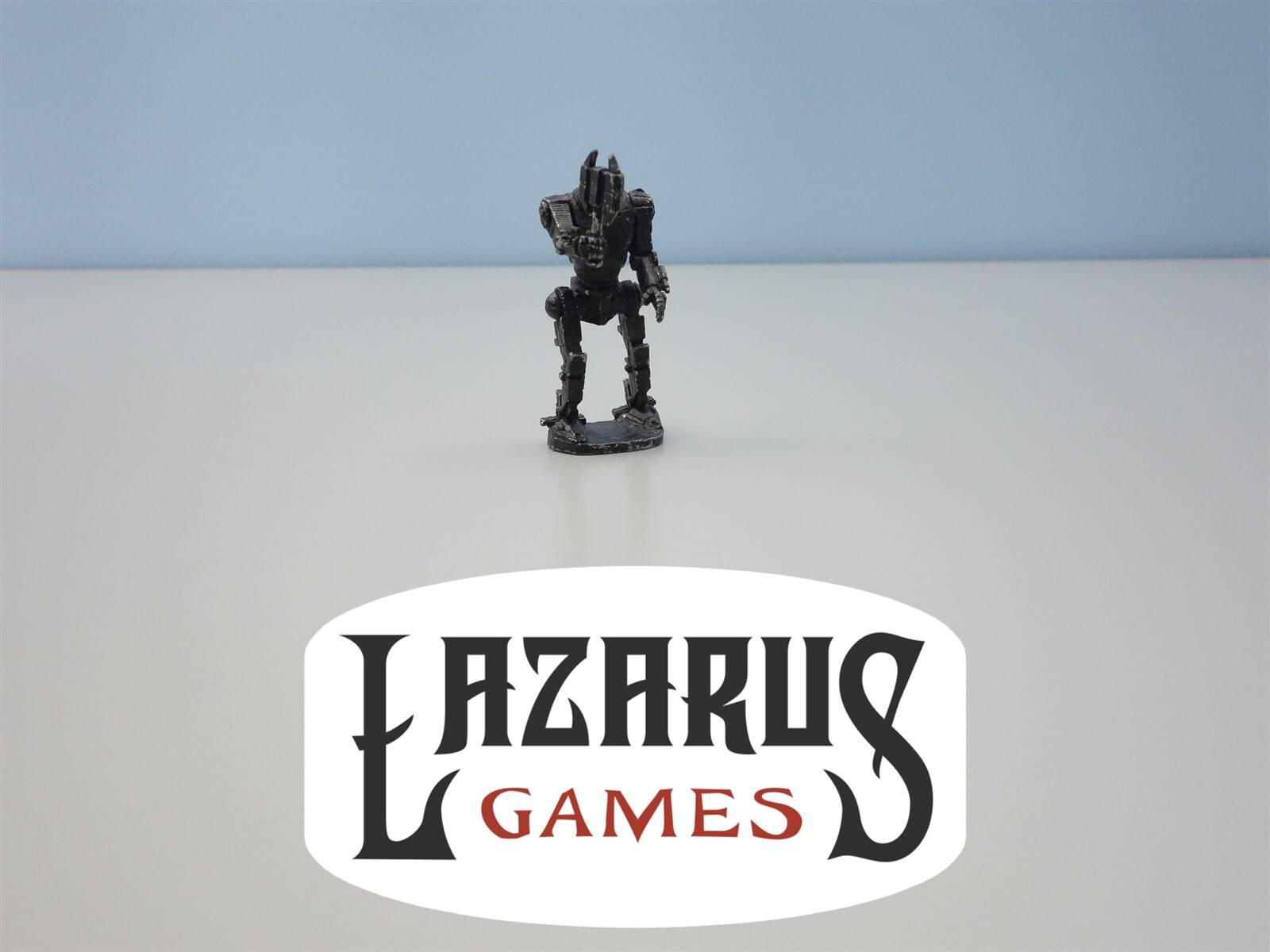 Battletech: Axeman Mech (primed metal)