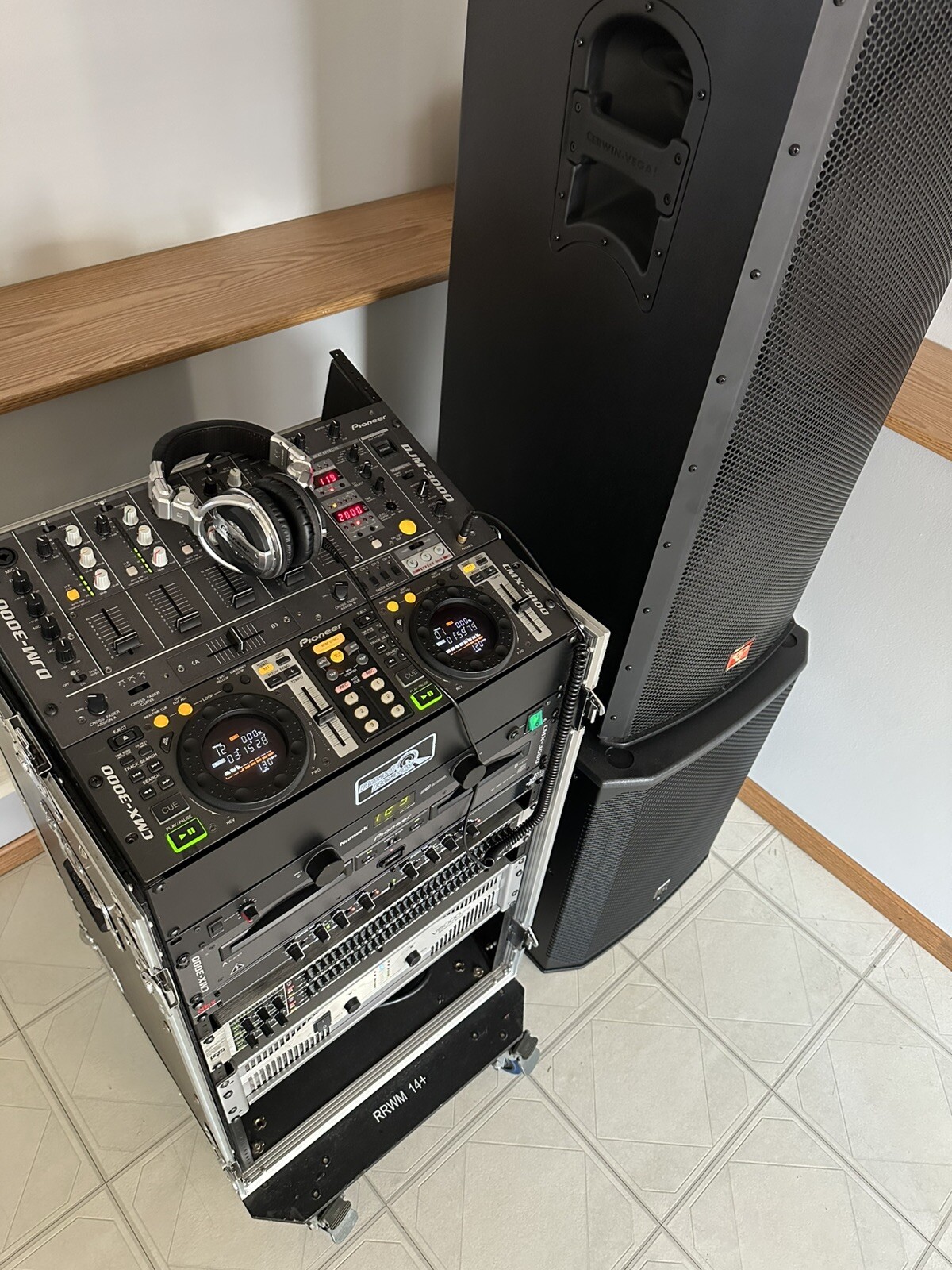 PIONEER DJM-3000 Professional DJ Mixer 4-Channel GREAT CONDITION!!