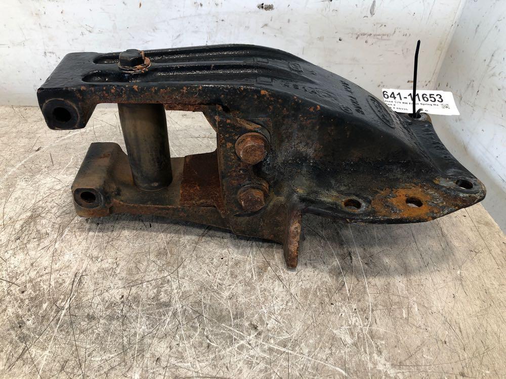 1999 Peterbilt 379 Suspension Bracket (641-11653)