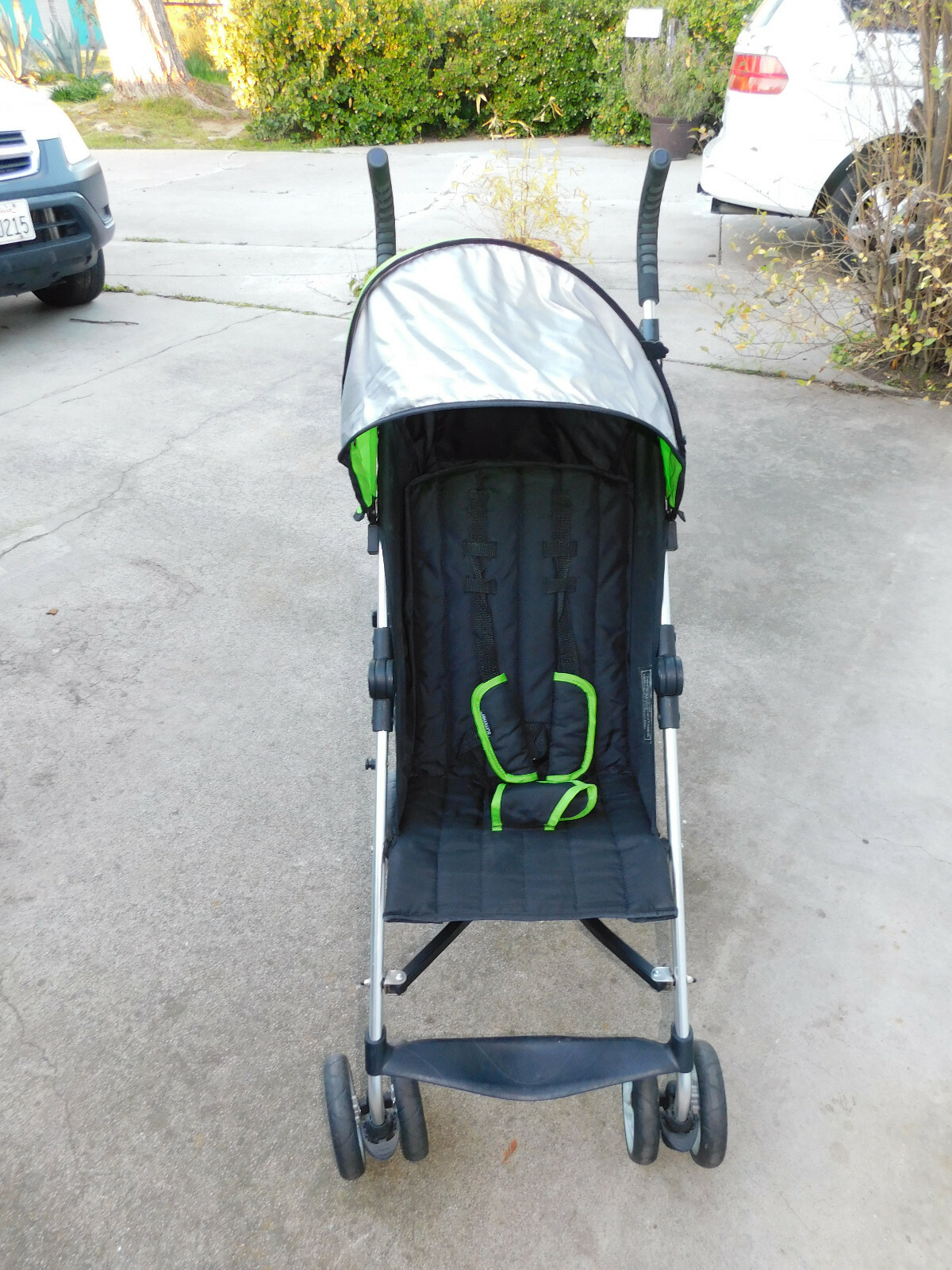 Summer Infant 3D Lite Convenience Stroller, Black / Green - Used Condition