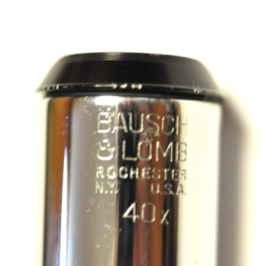 Bausch & Lomb 40x monocular as shown. For high magnification close-ups.