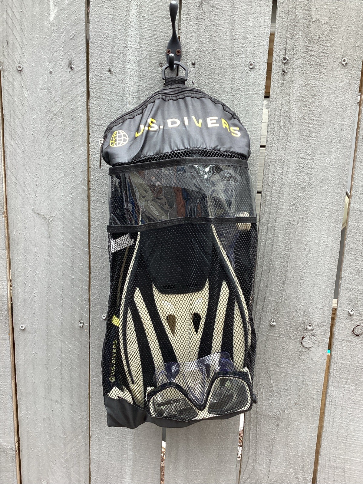 U.S. Divers Playa Flexible Black/White Snorkel Set Fins Snorkel Size Adult S/M