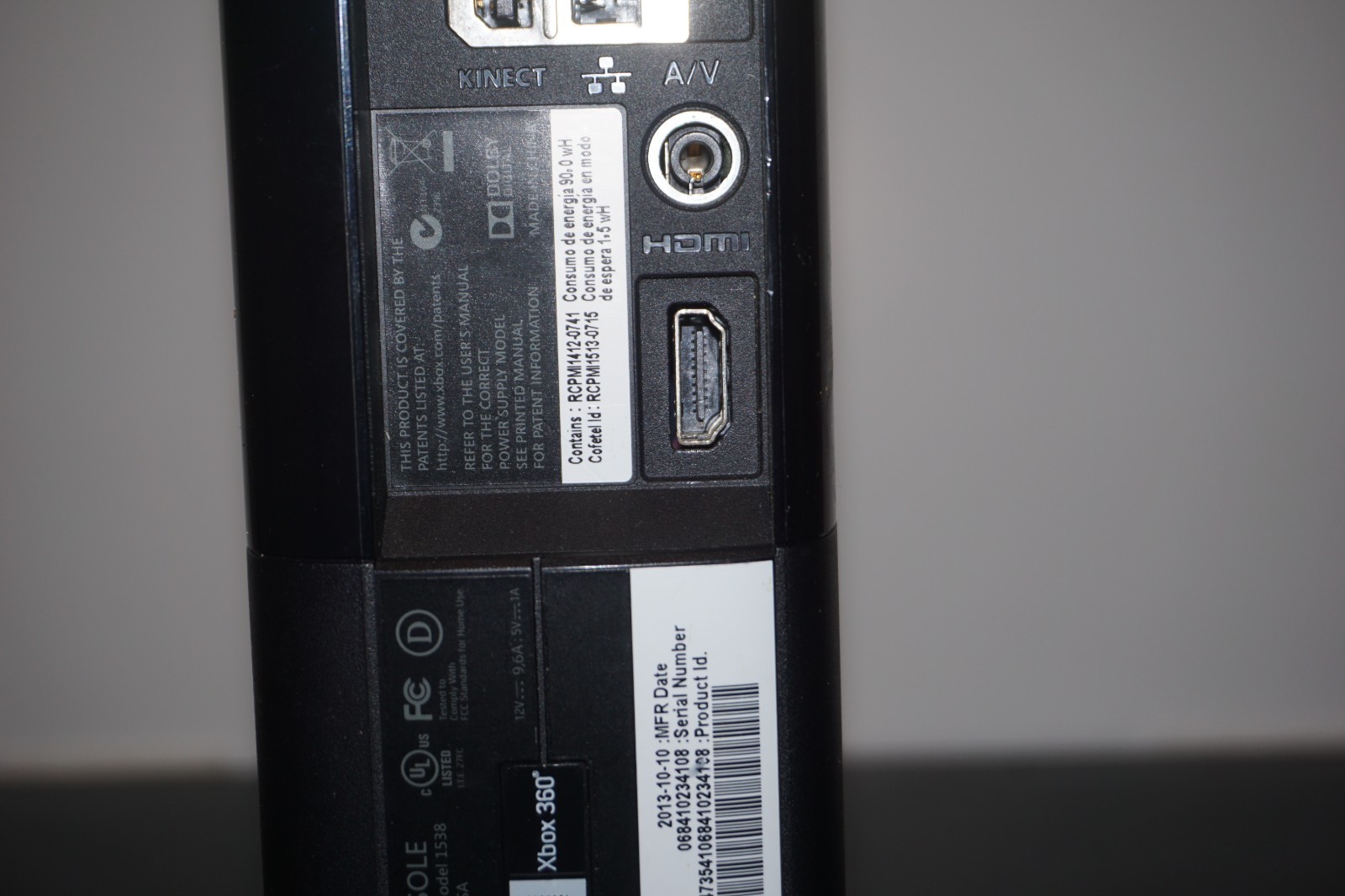 Microsoft Xbox 360 Model 1538 E Console with Kinect - Powers on Sold AS/IS