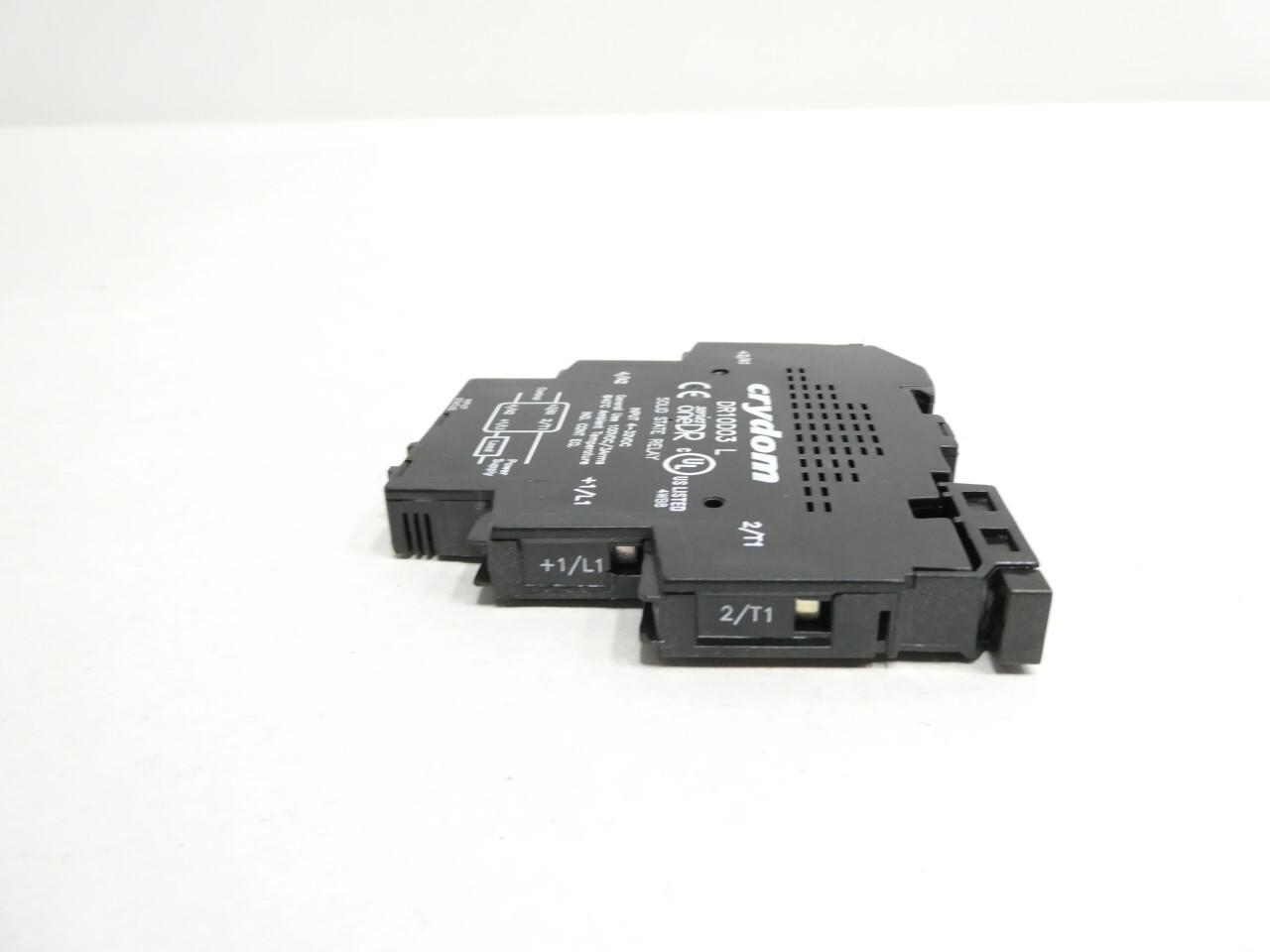 Crydom DR10D03 Solid State Relay 4-32v-dc