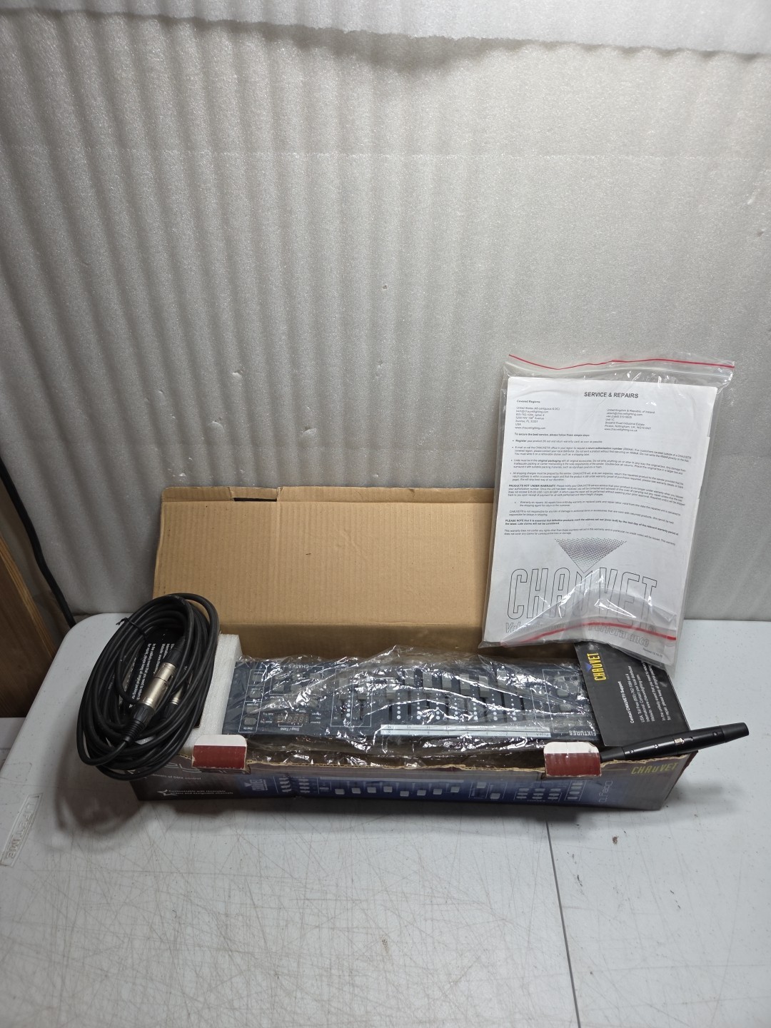 Chauvet DJ OBEY10 DMX-512 2U Rack Mount Light Controller+Beat-Activation OBEY 10