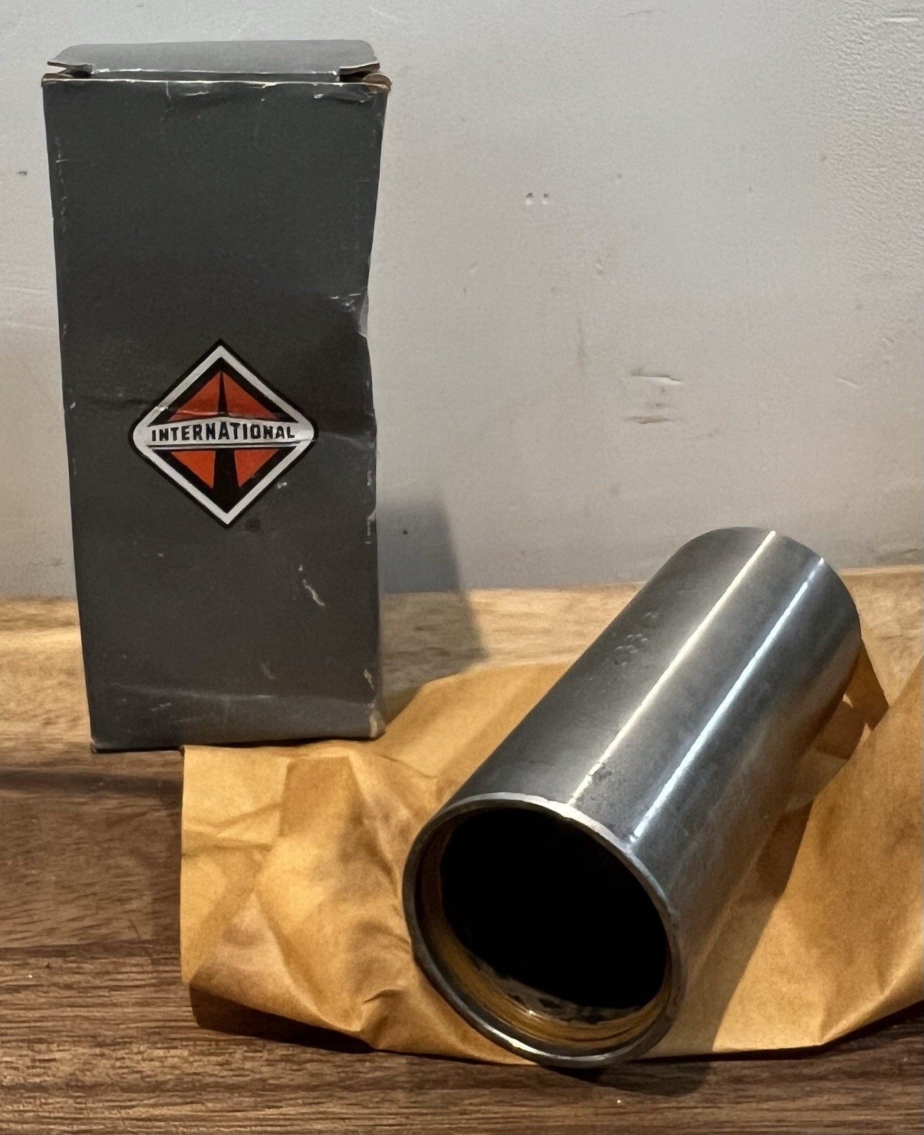 INTERNATIONAL BUSHING 1698113C1