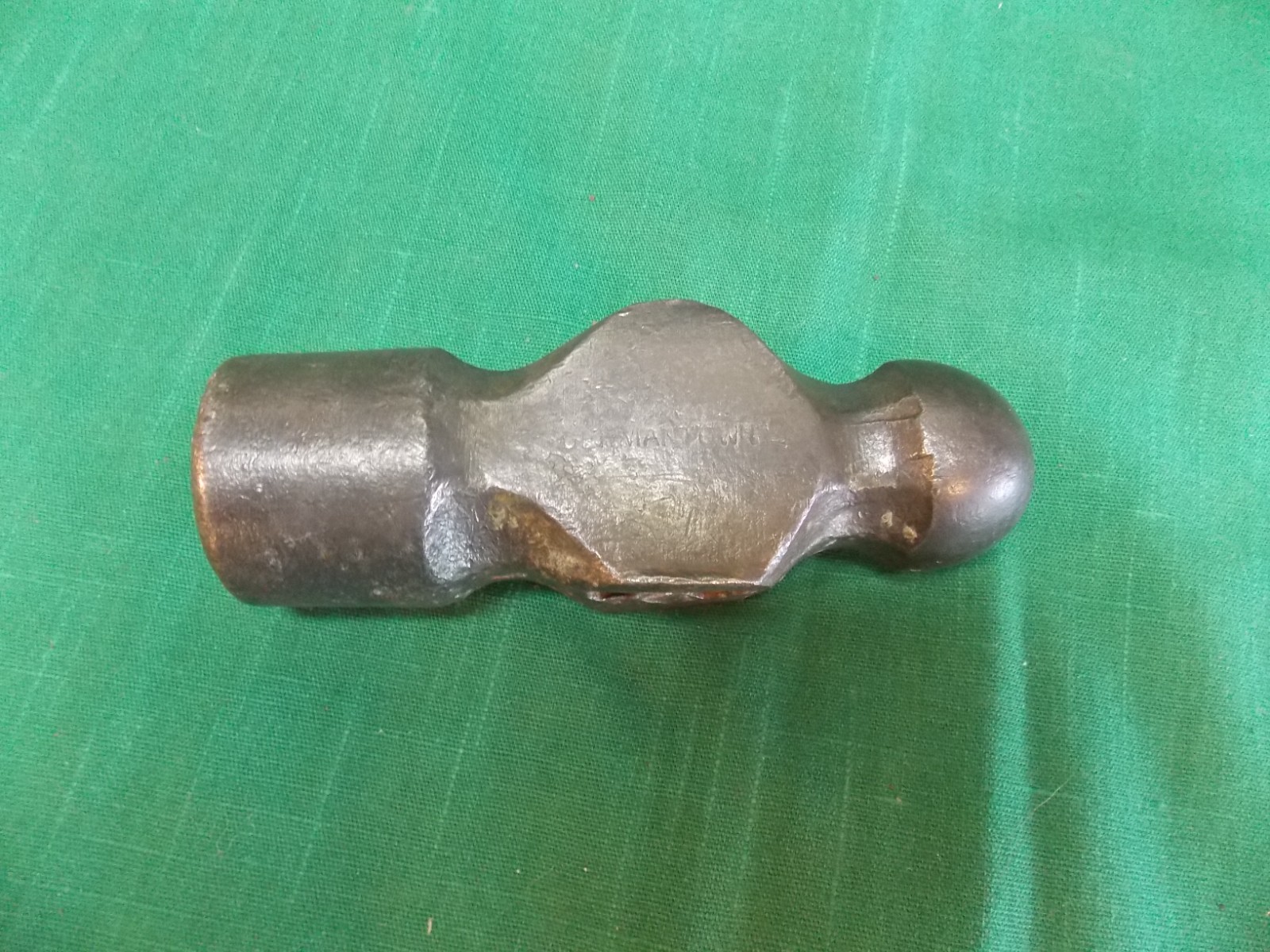 Vintage 32 oz GERMANTOWN ball peen hammer head