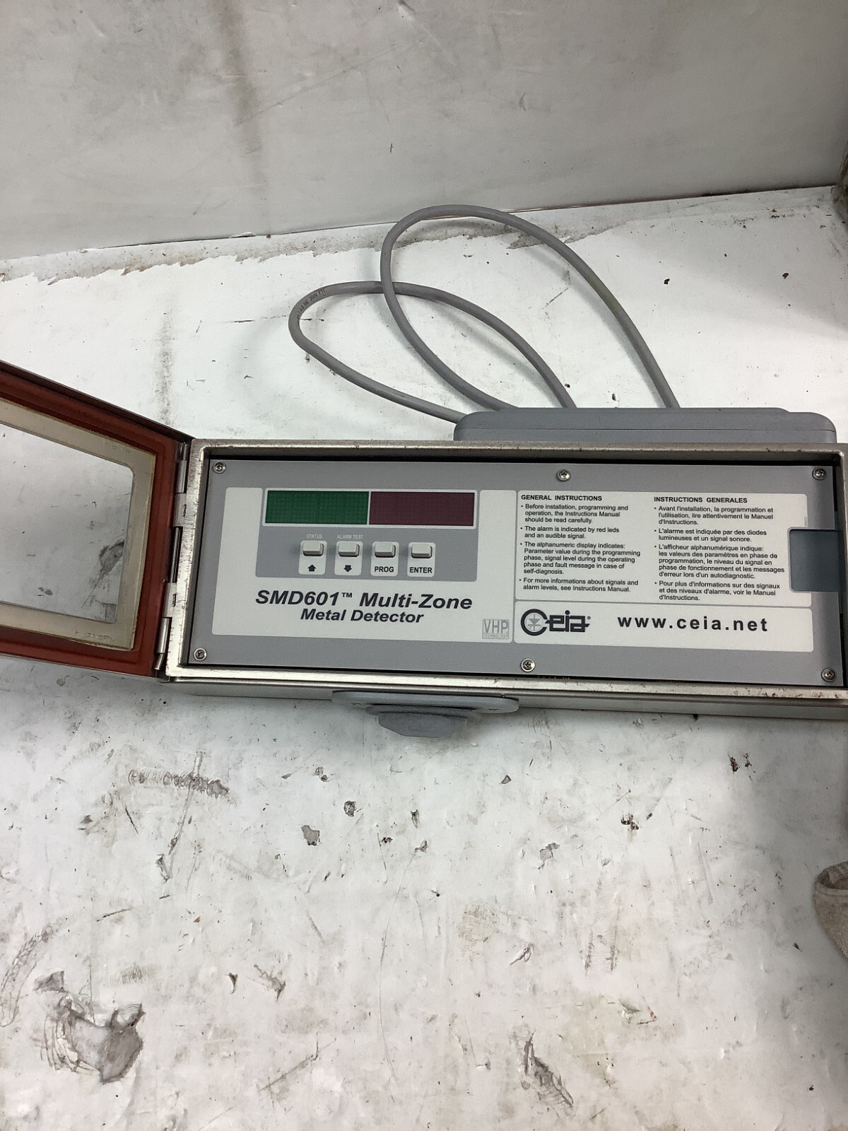 METAL DETECTOR SMD601 MULTI ZONE VHP TECHNOLOGY