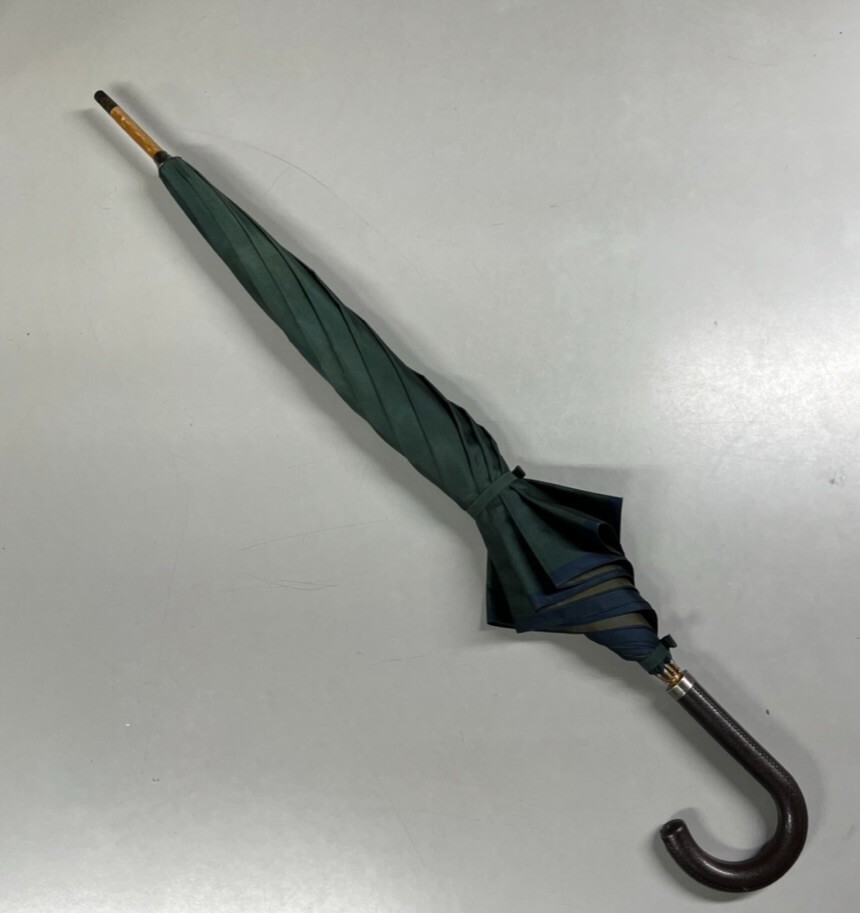 MILA SCHON Umbrella - Dark Green - Checkered Interior - Gently Used - Excellent