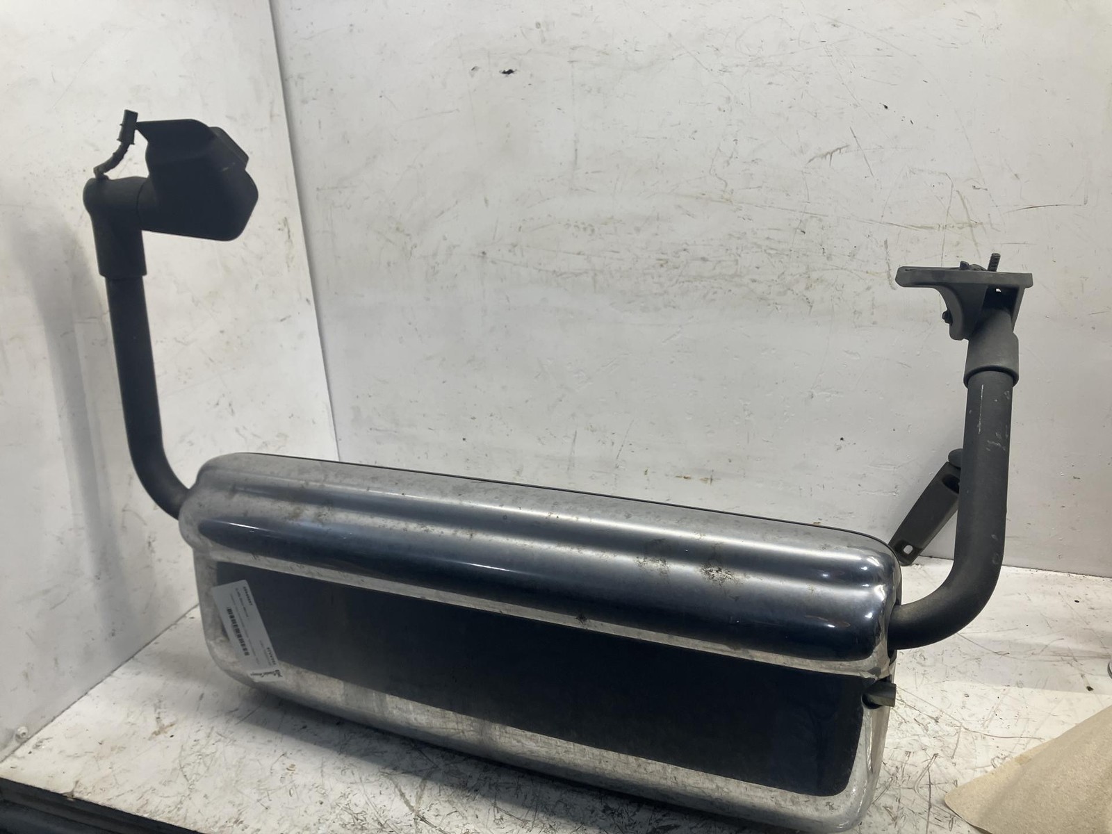 2003-2012 Volvo VT POLY/CHROME Left/Driver Door Mirror - Used