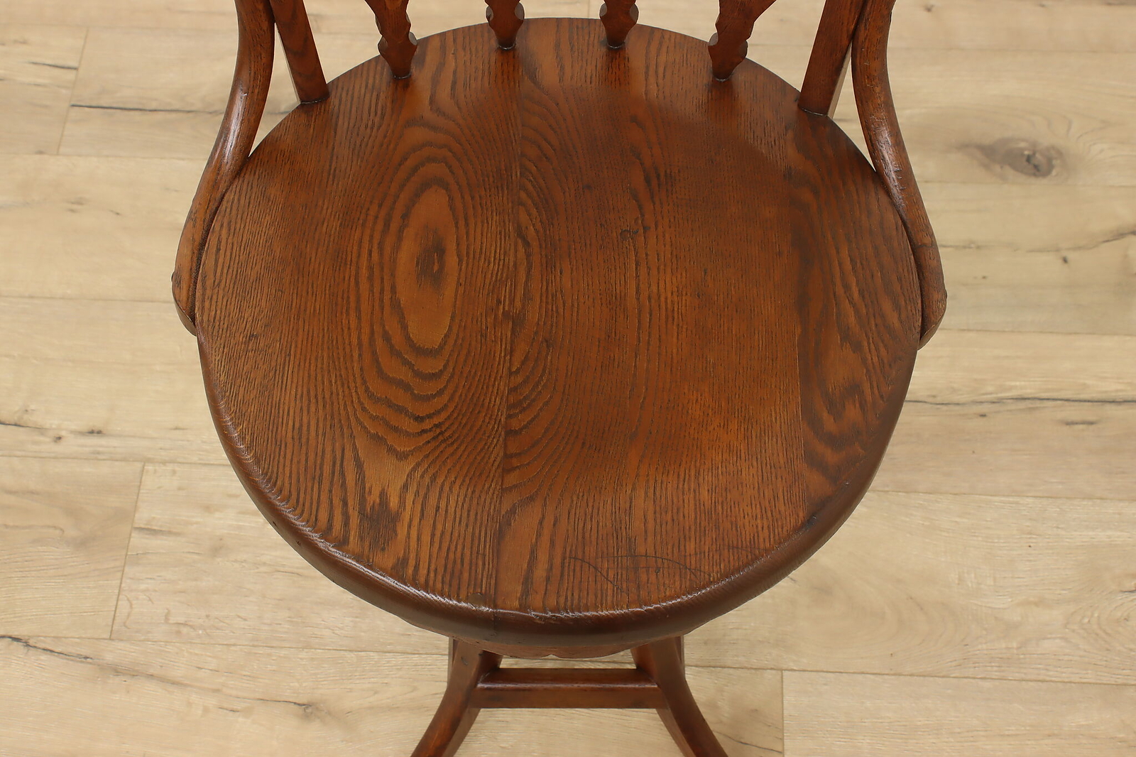 Victorian Oak Antique Drafting or Architect Swivel Stool #51639
