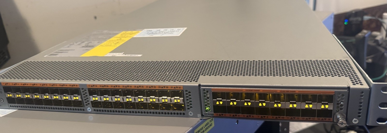 Cisco Nexus 5548UP Switch + N55-M16UP 16-Port GEM| 2x 750W AC ENTERPRISE_PKG