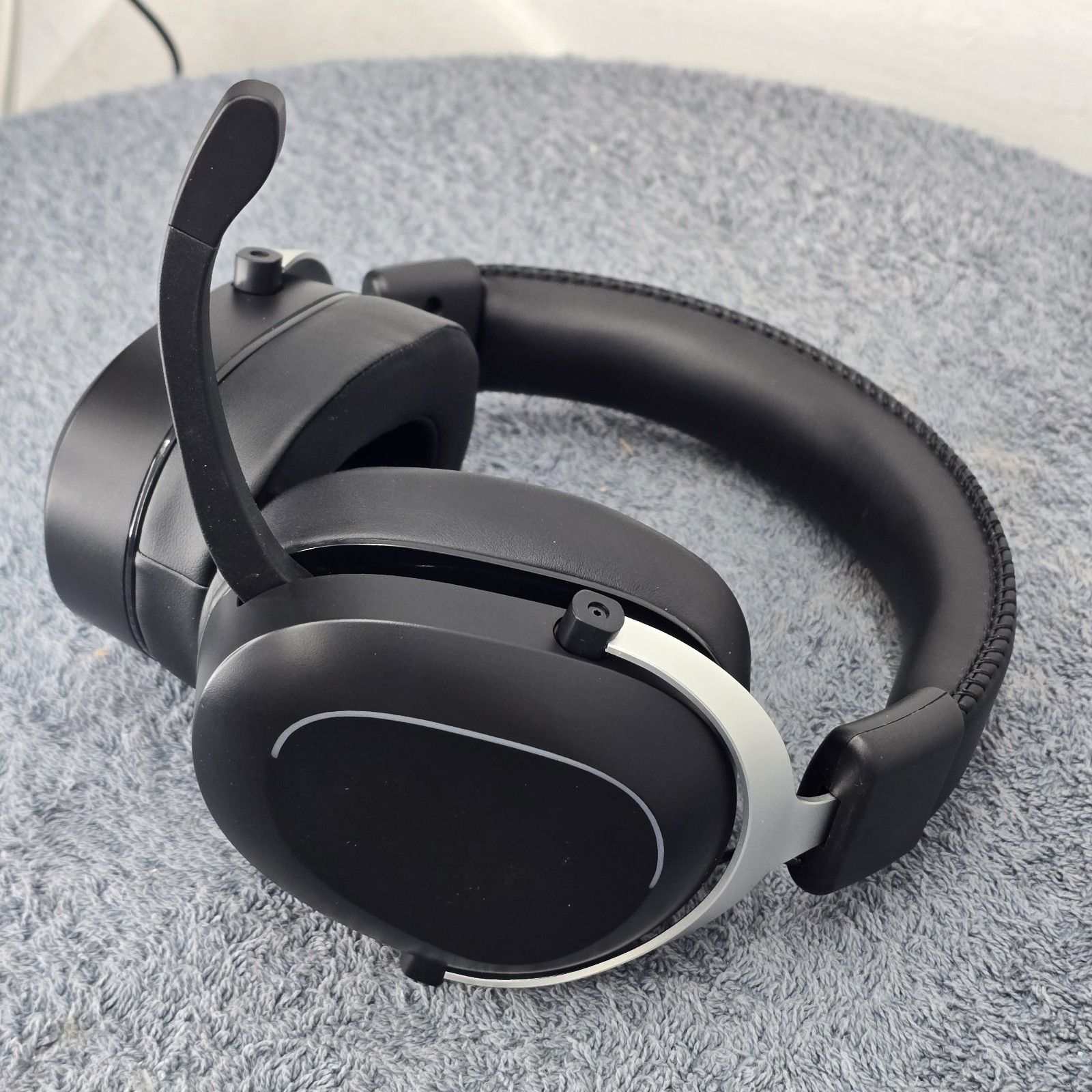 ONN Bluetooth Gaming Headset for PC/Mobile - NwoB (Missing Dongle)