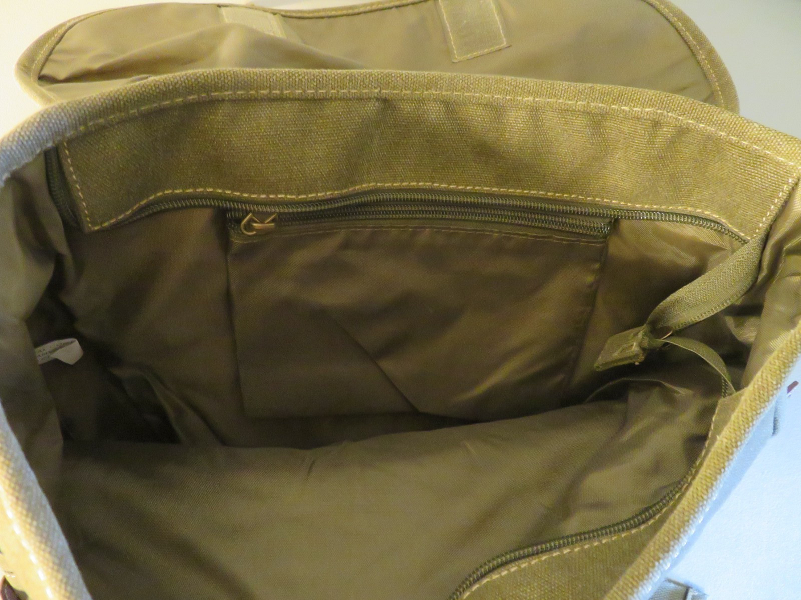 NWT Rainforest Cafe WWII Backpack #B704 Bag Olive Hiking Rucksack