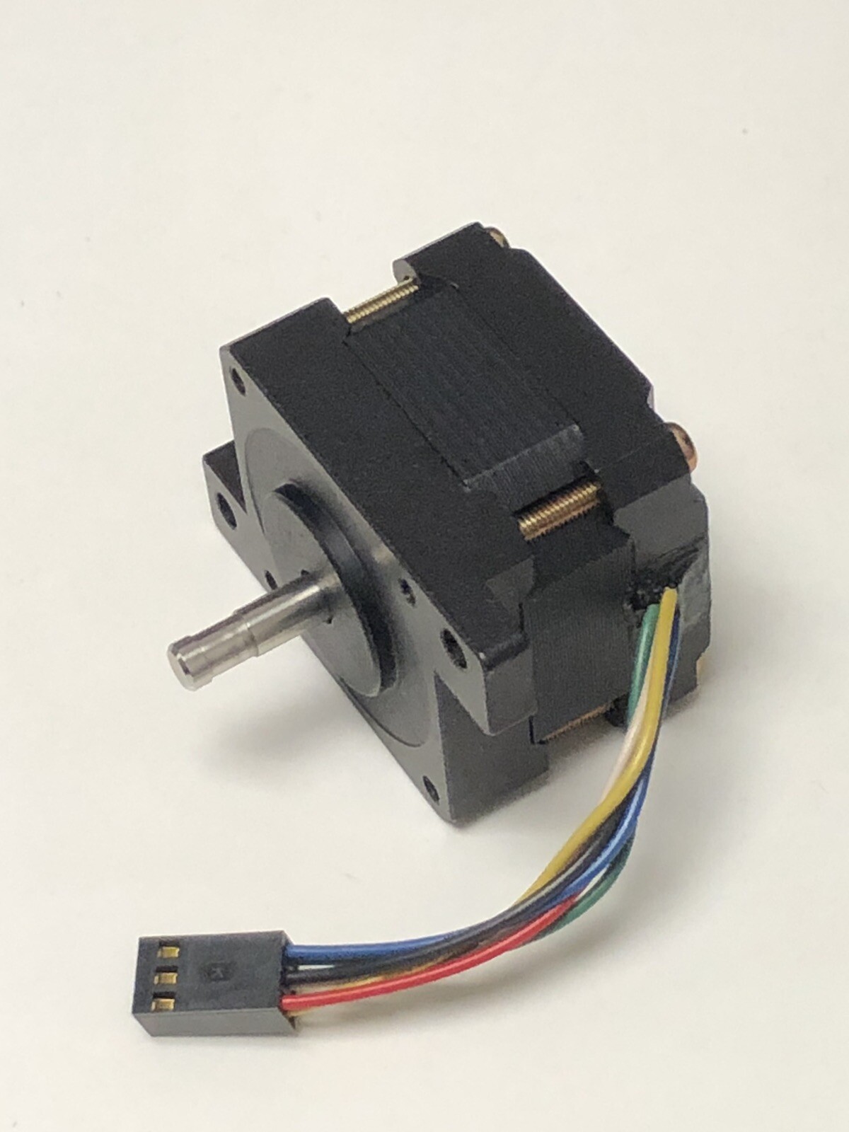 Shinano Kenshi  STH-39C109. step motor  0.9 deg/step. 24.5 ohm