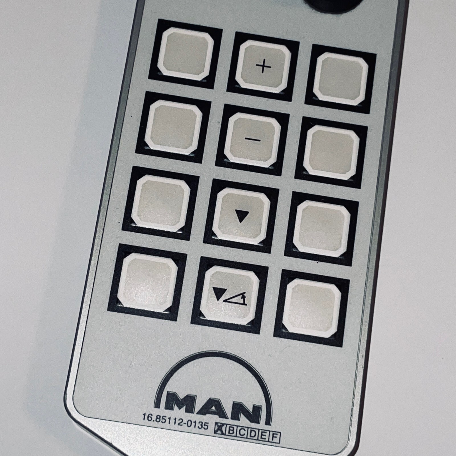 MAN Roland 16.85112-0135 Jump Testing Handheld Wired Remote Control Keypad Dev.