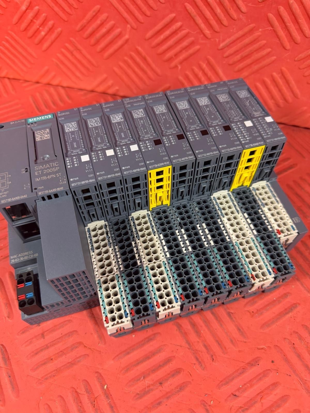 Siemens 6ES7155-6AU00-0BN0 + 9 Modules Simatic S7 ET200SP Available Now