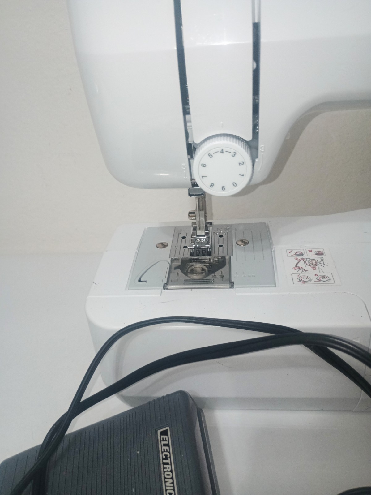 Brother Sewing Machine Model LX3817 Tested And Working