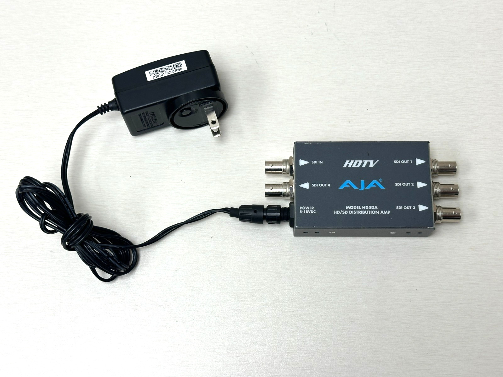 AJA HDTV HD5DA HD/SD-SDI Serial Distribution Amp w/ Power Cord