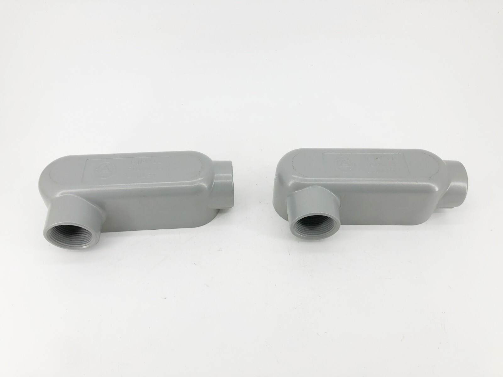 Lot of 2 New Appleton LL125-A 1-1/4" Aluminum Conduit Bodies Threaded Form 85