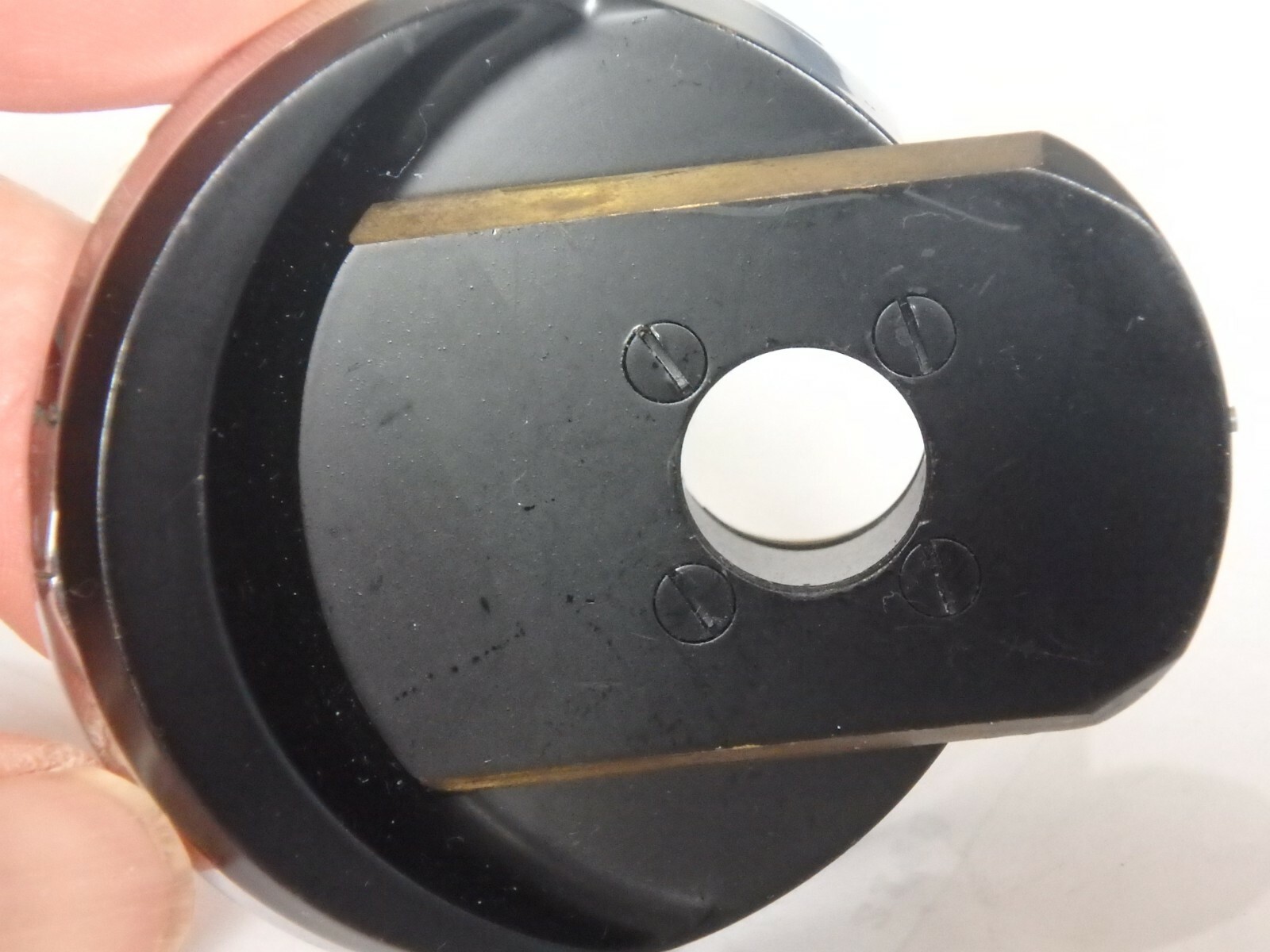Leitz 4-position nosepiece.- working correctly