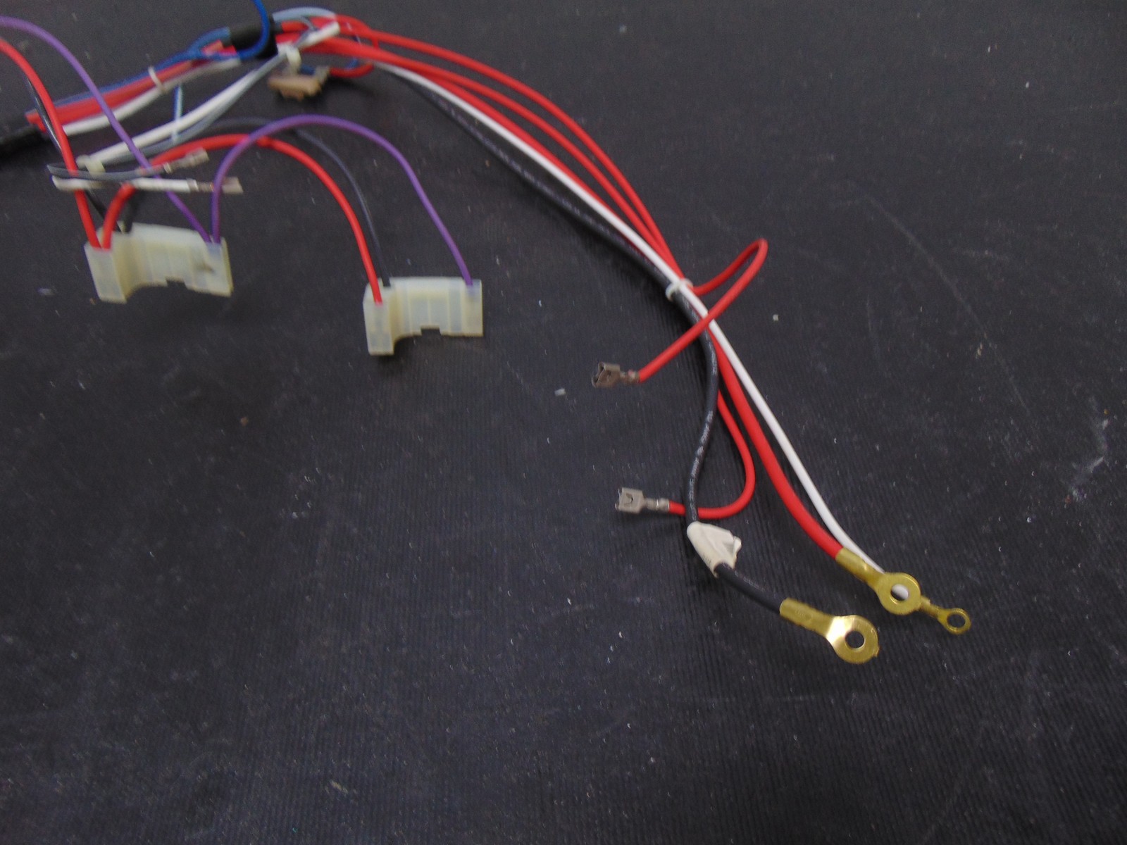 Whirlpool Range WFC150M0EW1 Wire Harness W10251762