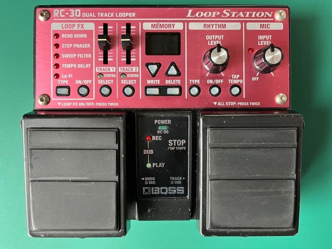 Boss RC-30 Loop Station Looper Sampler Effects Pedal Good