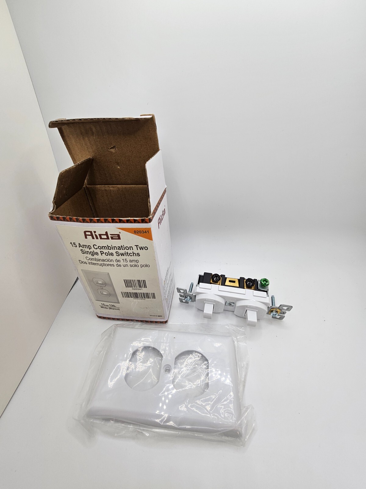 Aida 15 Amp Combination Two Single Pole Switch 020341, 71111-WH 120V White