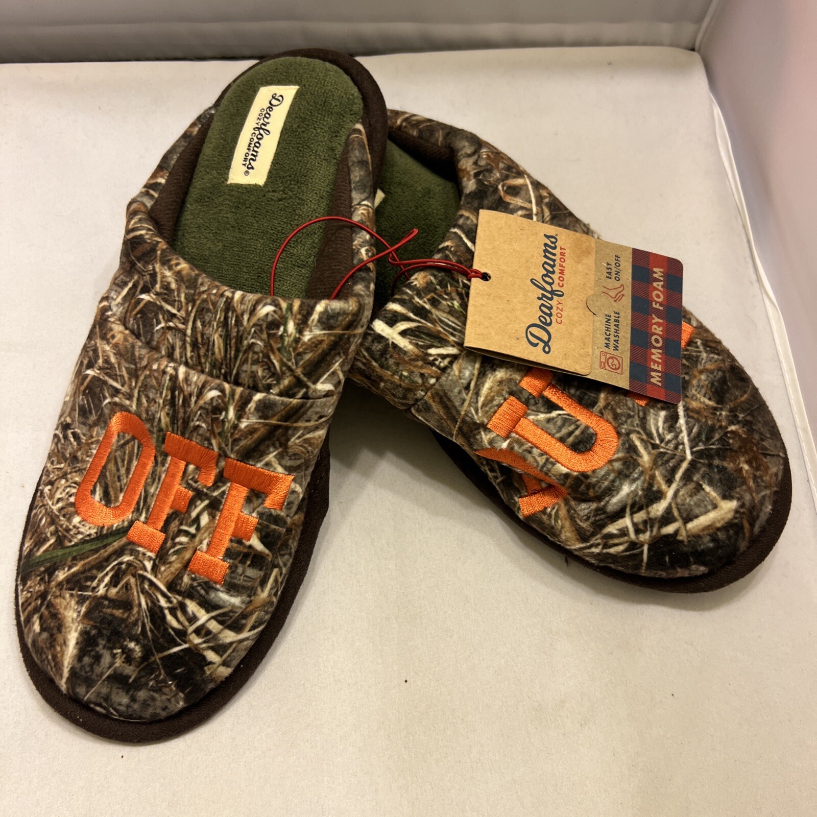 Dearfoam Camo Slippers Men Size 7/8 Memory Foam
