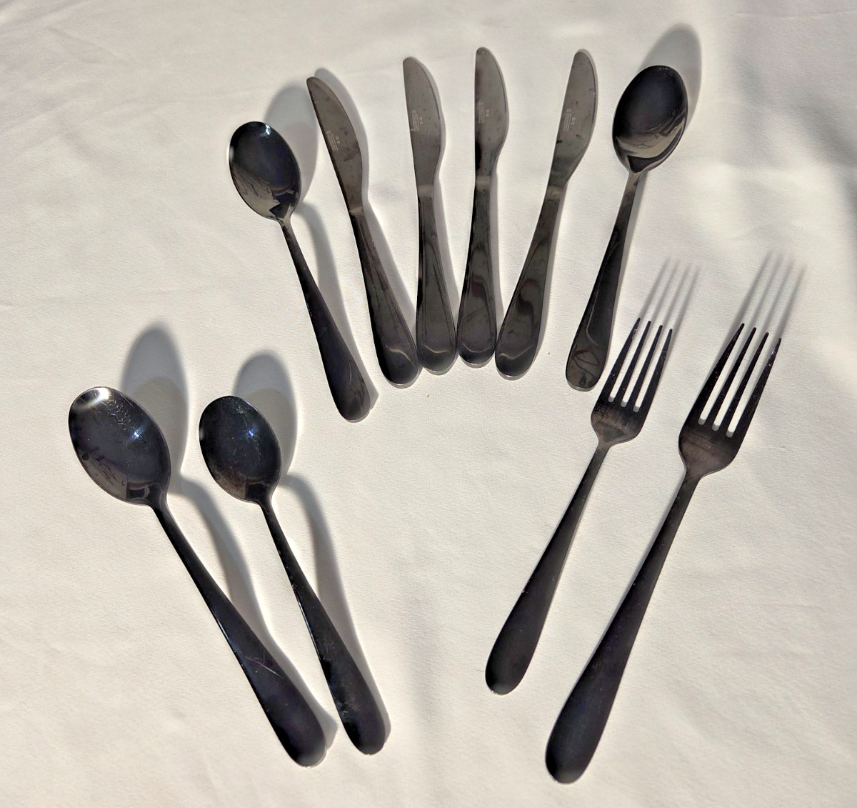 CAMBRIDGE BLACK STAINLESS FLATWARE MISCELLEANOUS SET