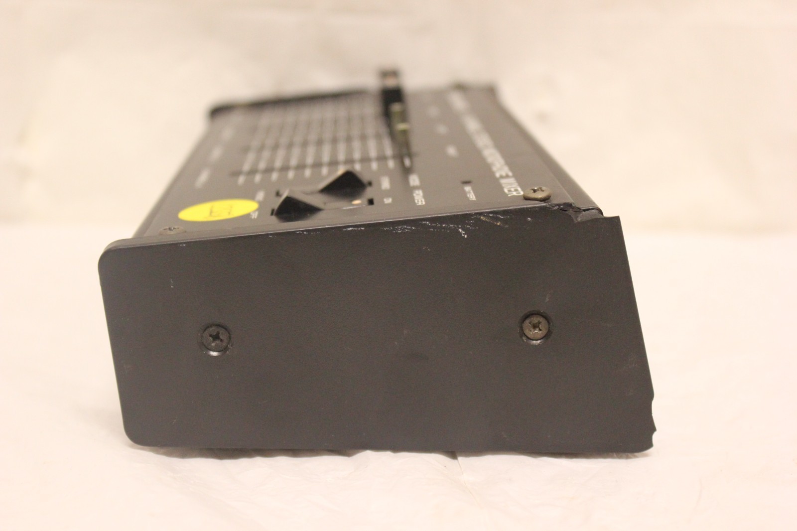 Realistic 4 Channel Microphone Mixer 32-1105 C3