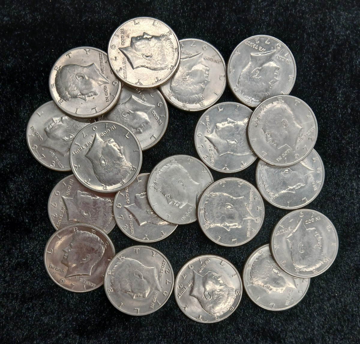 Kennedy 1971,1972,1973 mix half dollars lot of 19 coins    TP-10091