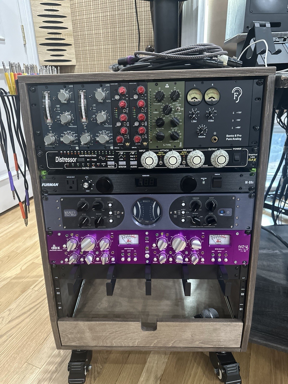DBX 162SL Stereo Compressor/Limiter