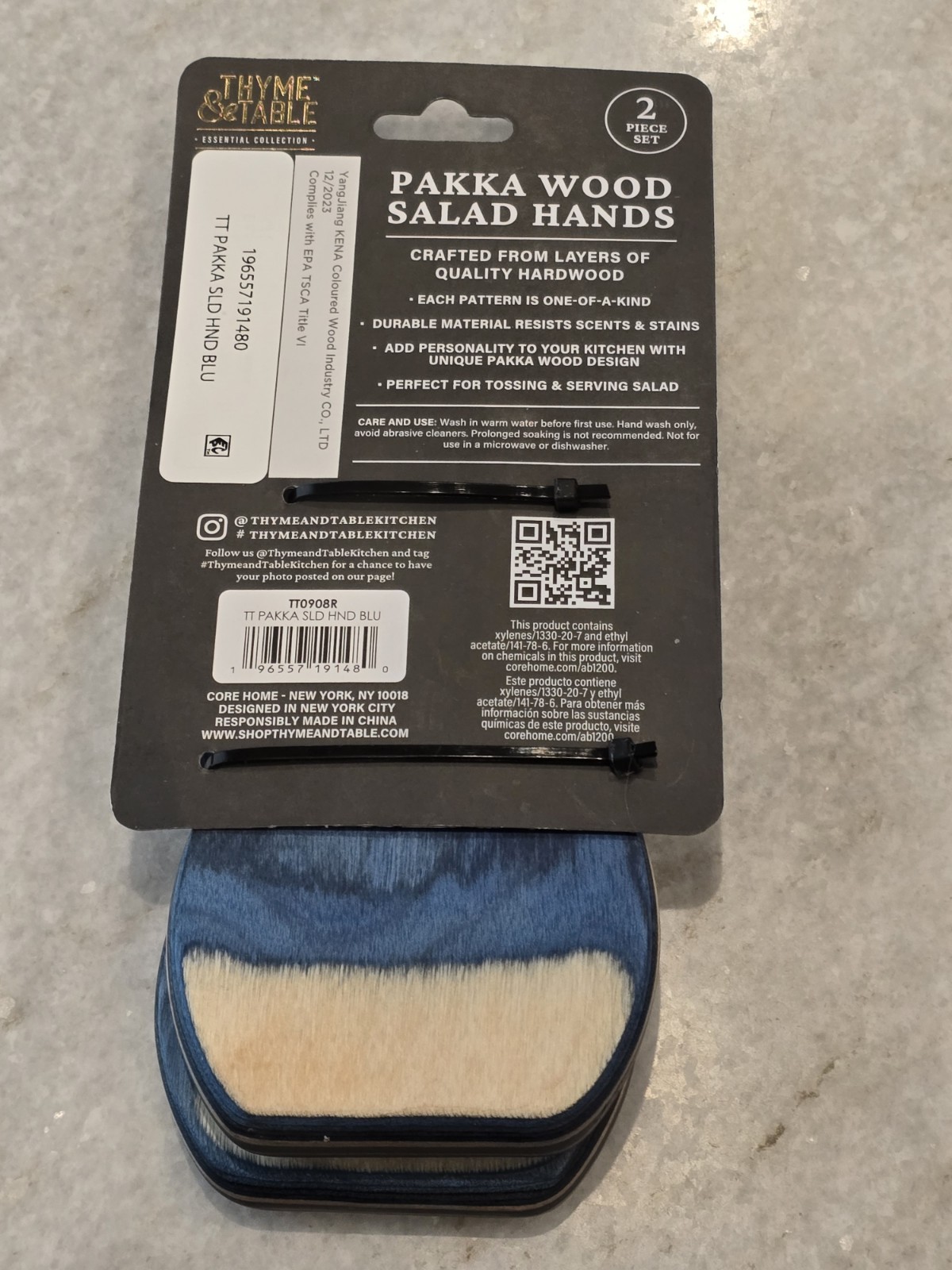 Thyme & Table Blue Wood Salad Tosser Mixing Durable Material Hand Set (2 Pack)