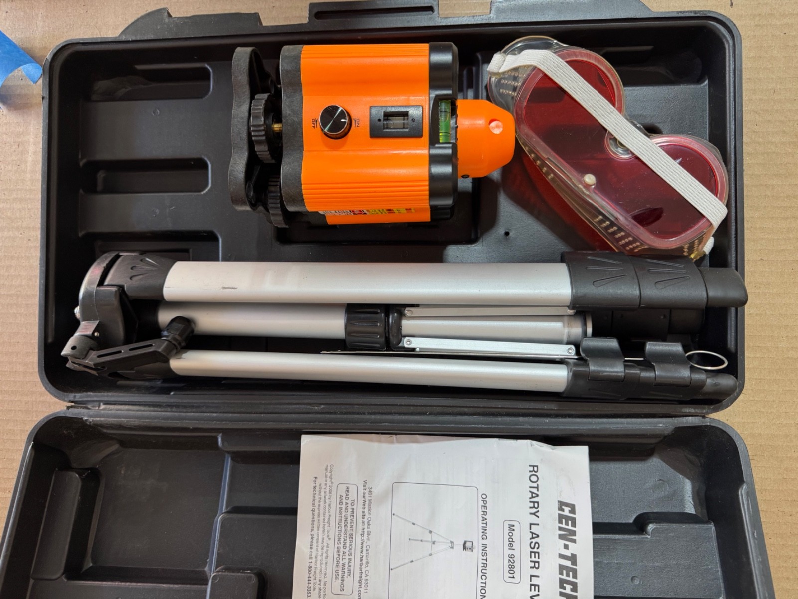 Cen-tech rotary laser level kit model 92801