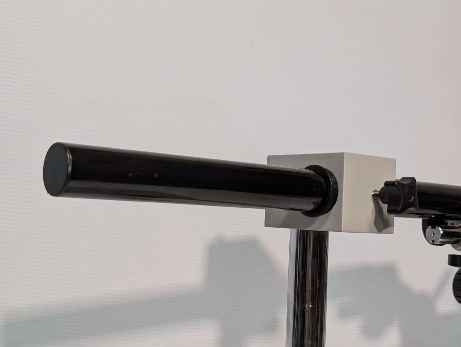 SPI Stereo Microscope with Adjustable Boom Stand and Base, Preowned, As Shown