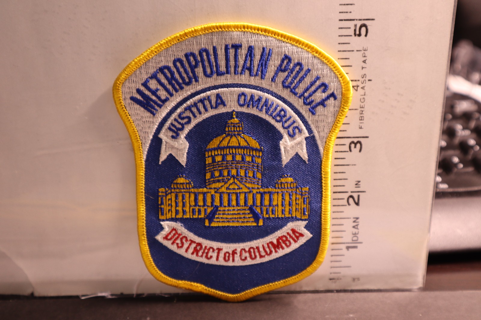 police patch  METRO POLICE WASHINGTON DISTRICT OF COLUMBIA HIGHER ROCKER