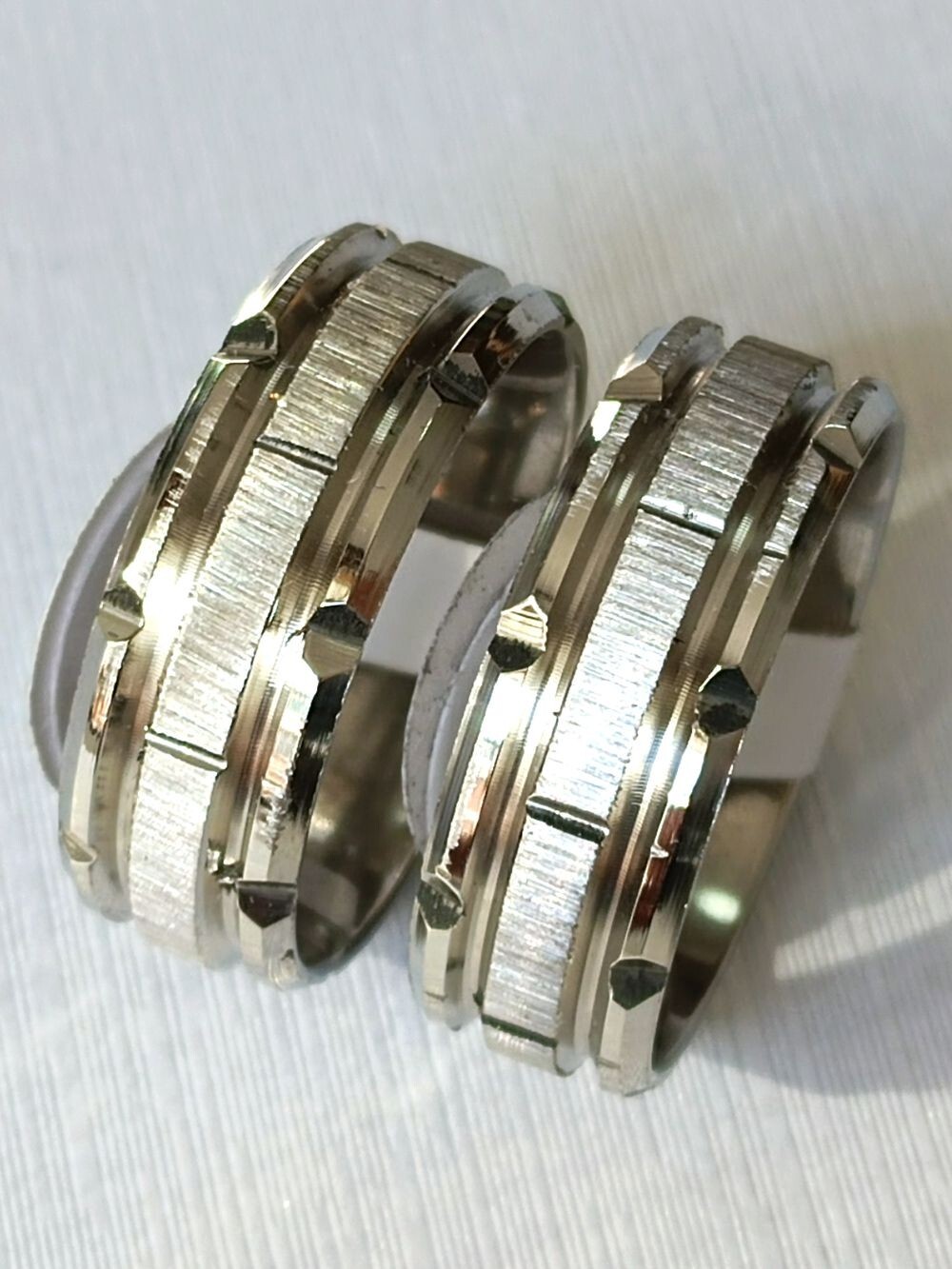 Wholesale 30pcs gap side Stainless Steel Band Rings Silver Black Ring