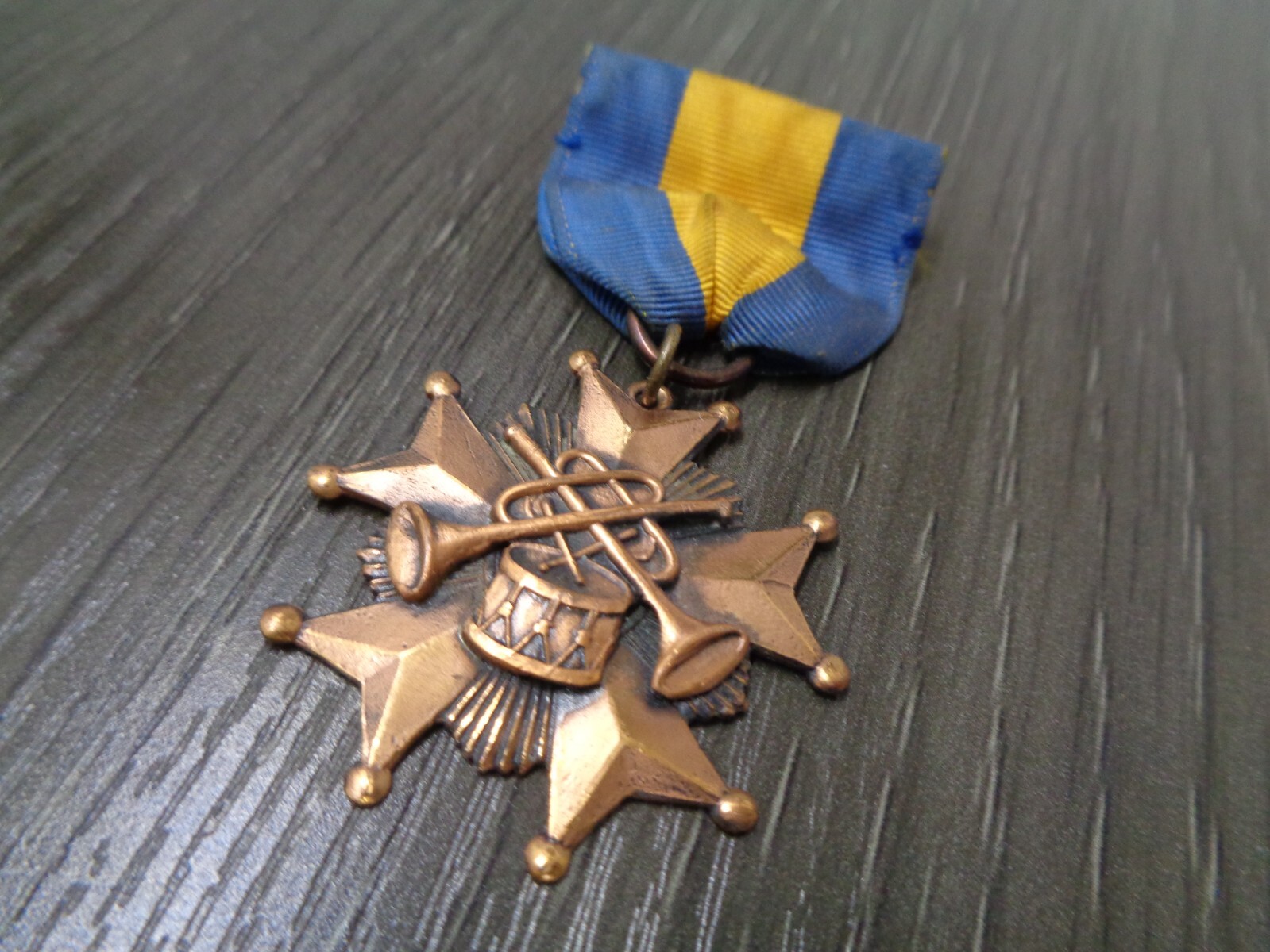 Vintage Bugle Roster Medal DISTINGUISHED