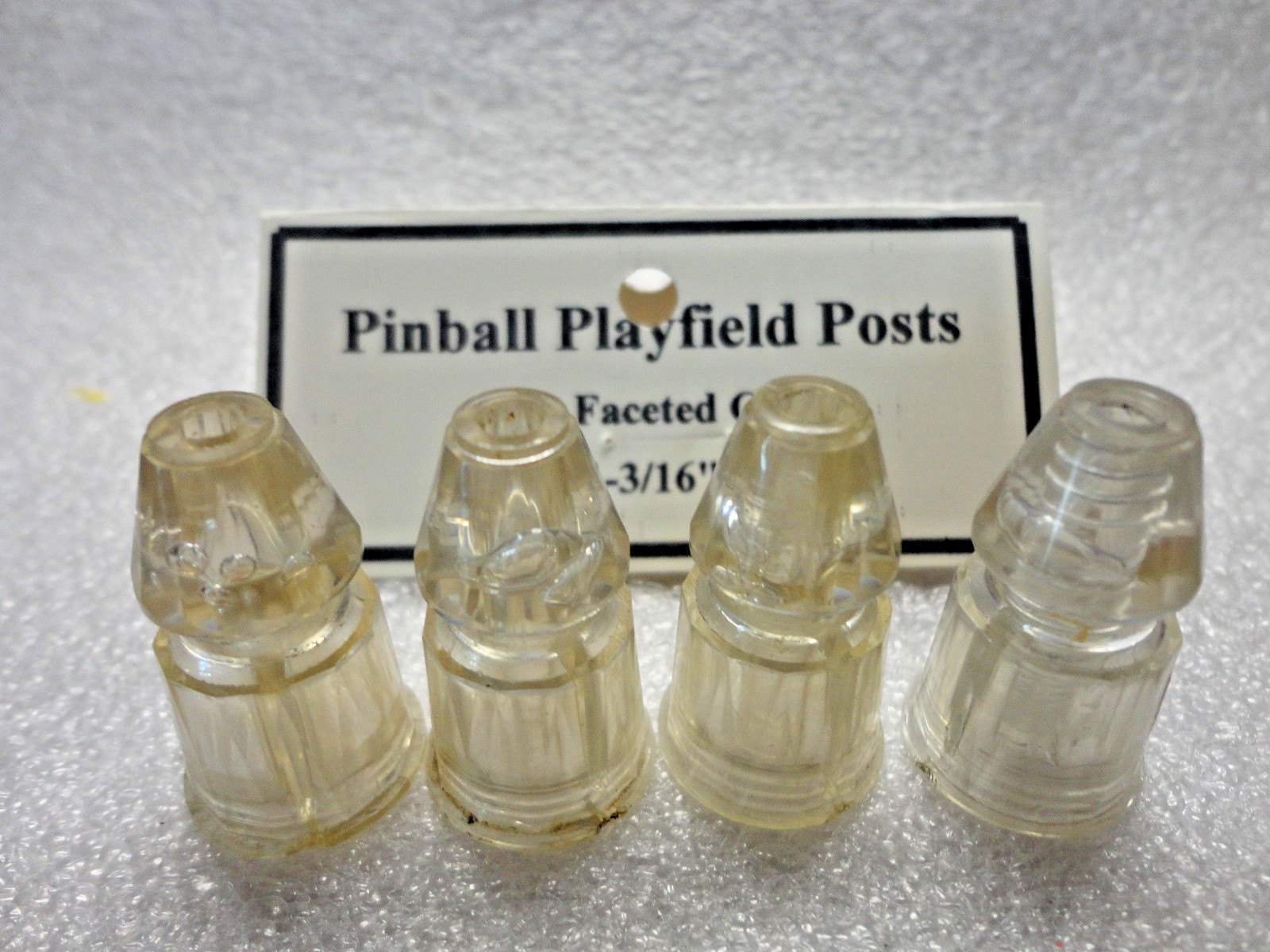 Pinball Playfield Plastic Posts, Transparent Clear, 1-3/16" Tall, 4 pcs